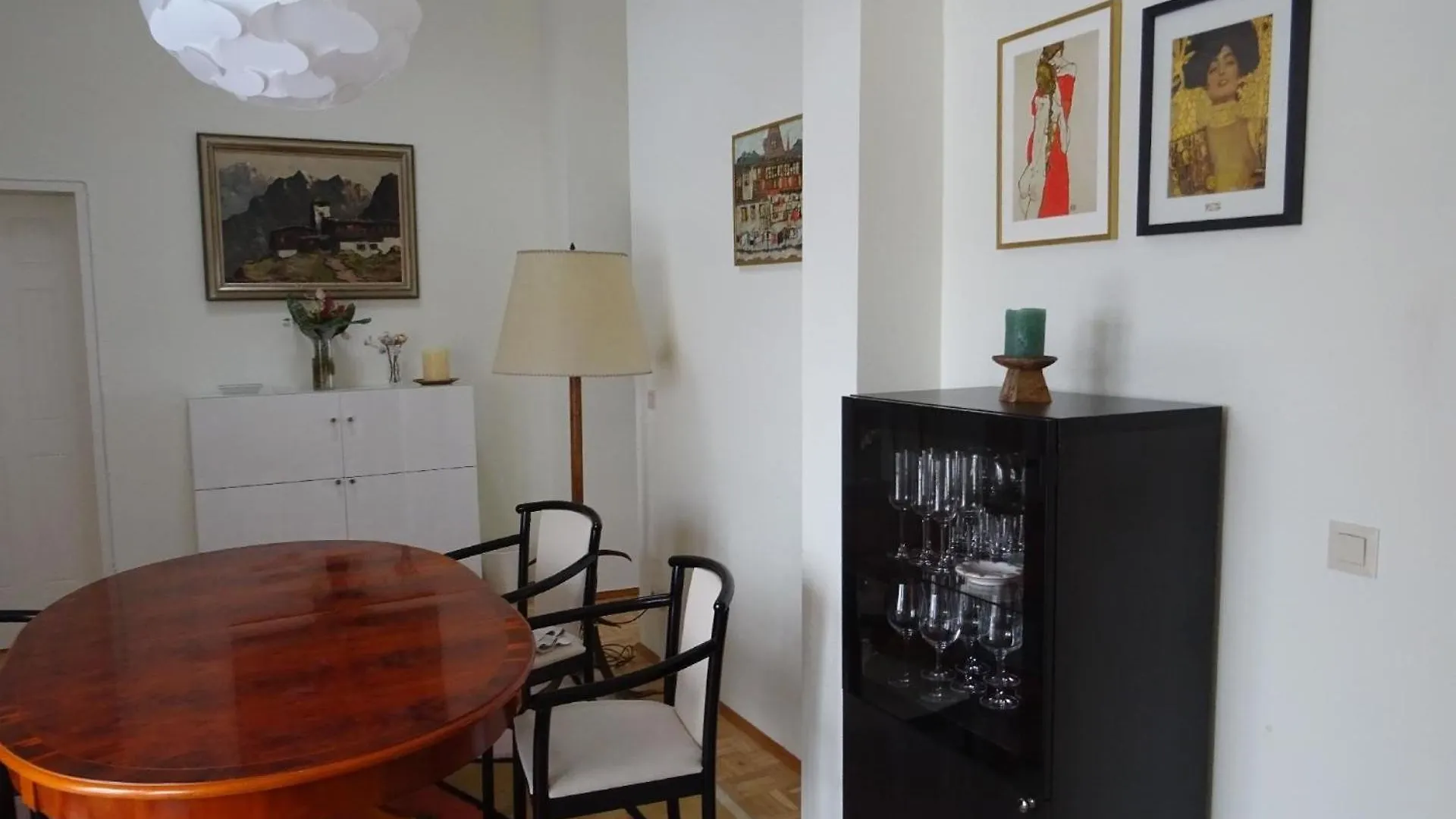 Apartment Klimatisiertes 3 Zimmer Appartement Mit Terrasse Vienna