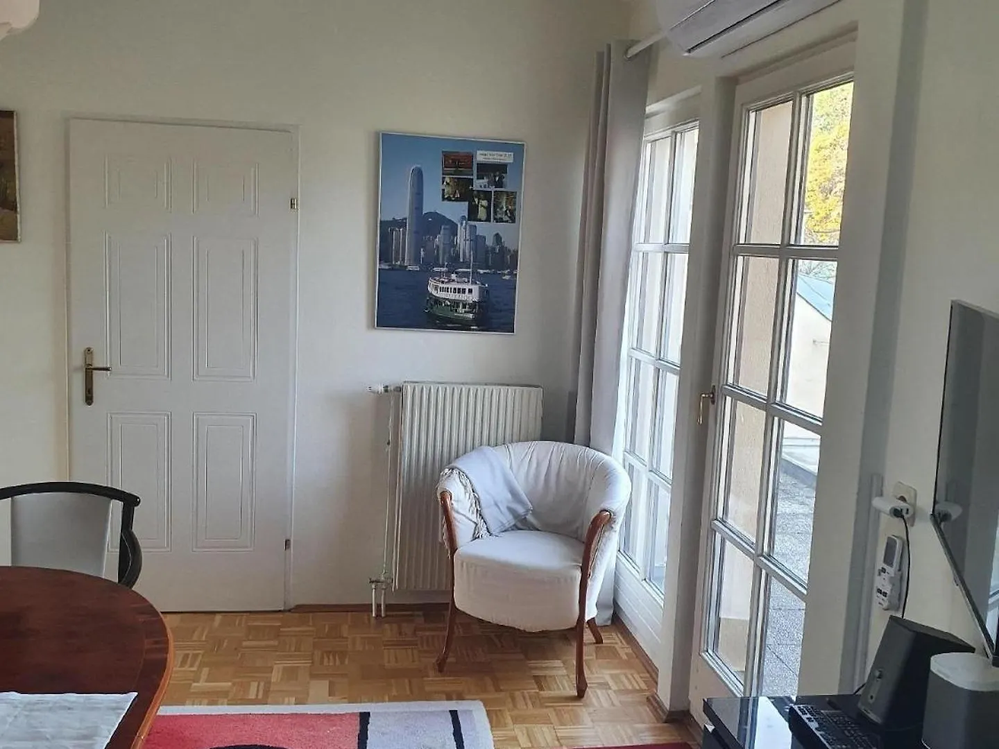 Klimatisiertes 3 Zimmer Appartement Mit Terrasse Vienna
