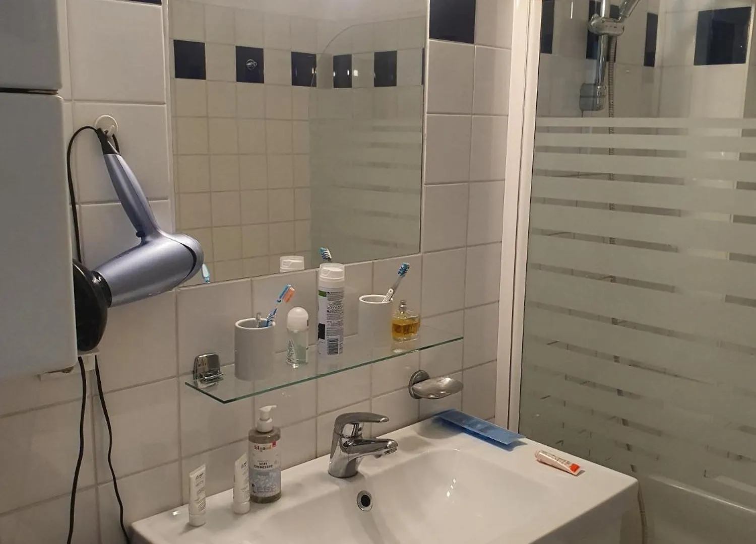 Klimatisiertes 3 Zimmer Appartement Mit Terrasse Vienna Austria
